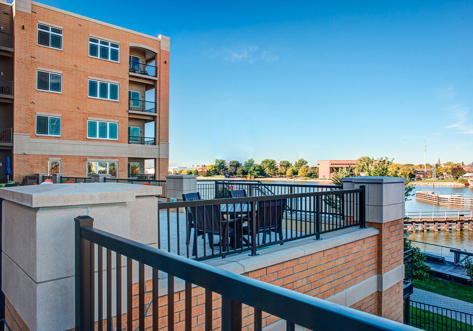 Harmony™ (Ultralox) Aluminum Baluster Railings - USA