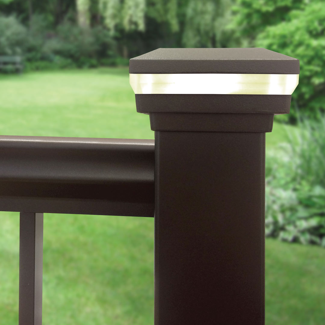 LED Post Cap Light (wired) – Composite Deck Direct