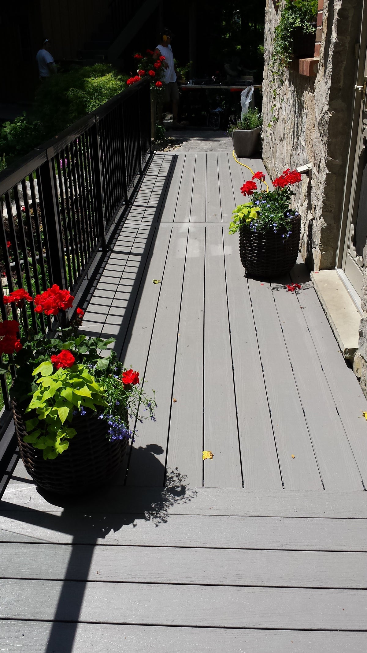 stone_grey_deck_6.jpg